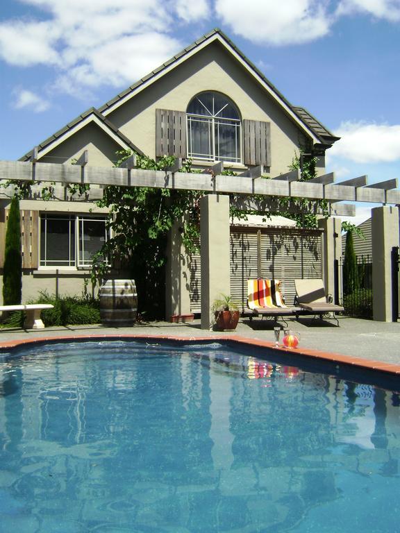 Lodge Bordeaux Фангареи Экстерьер фото