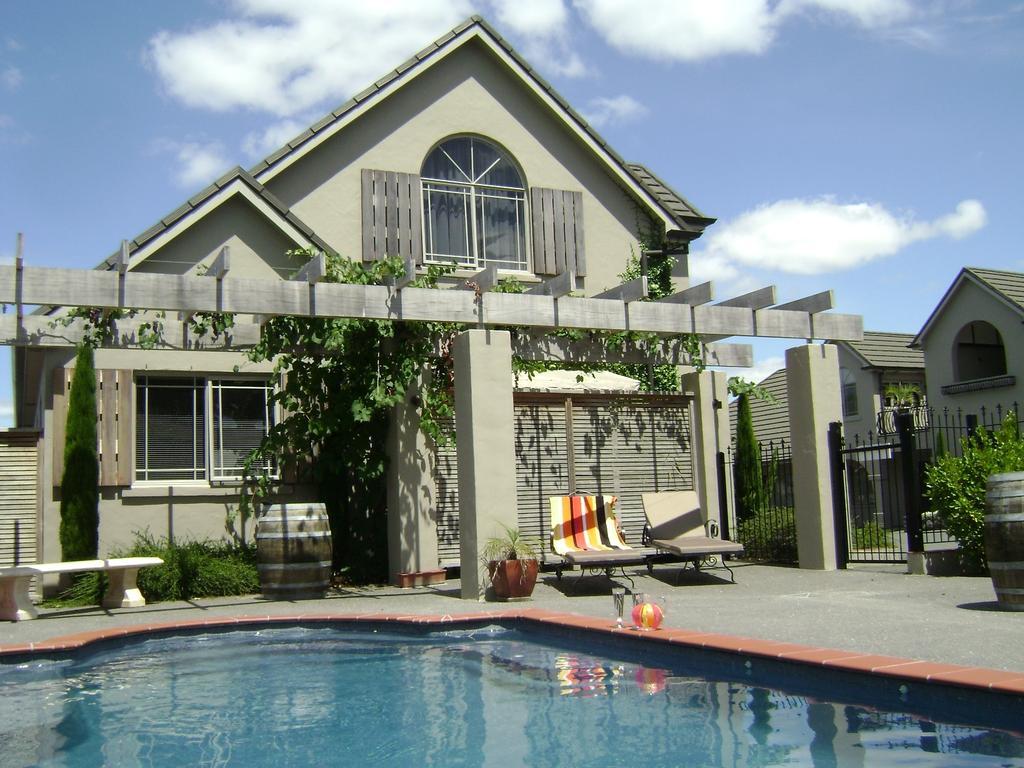 Lodge Bordeaux Фангареи Экстерьер фото